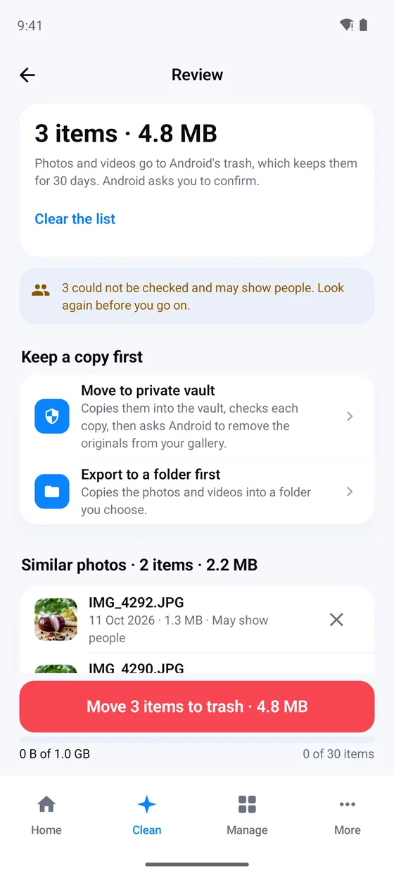 Review: 3 items, 4.8 MB, a note that Android's trash keeps them for 30 days, a warning that some may show people, options to move them to the private vault or export them to a folder first, and a Move 3 items to trash button